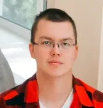 Арсений Караваев